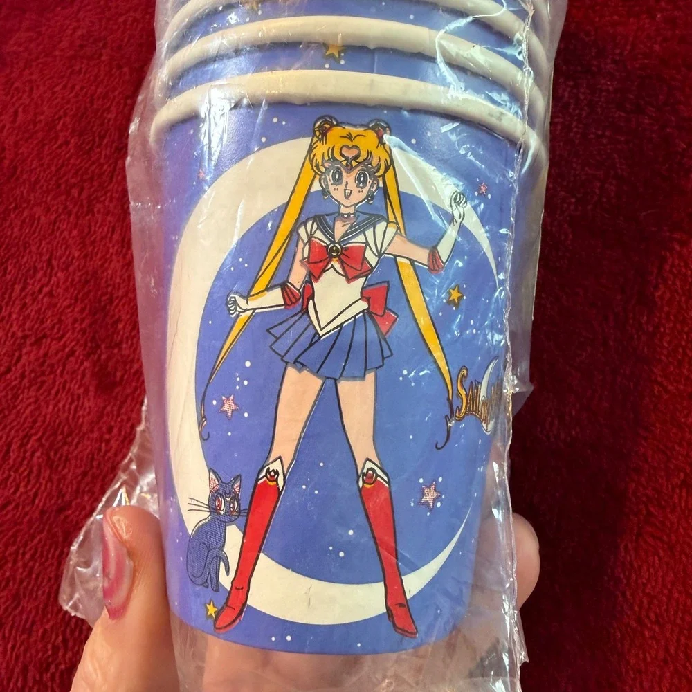 Vintage 1996 Sailor Moon 7oz Paper Cups 8pk Beach Products Anime Party Supplies